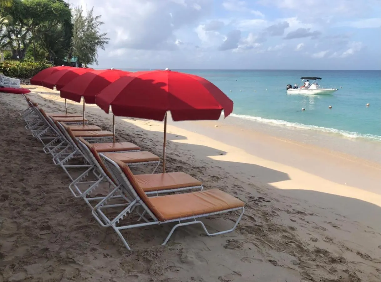 Tropical Sunset Beach Apartment Hotel Saint James